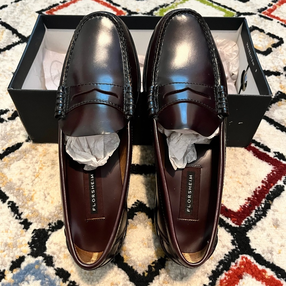Florsheim Berkley Burgandy Leather Loafers Classic Slip-Ons